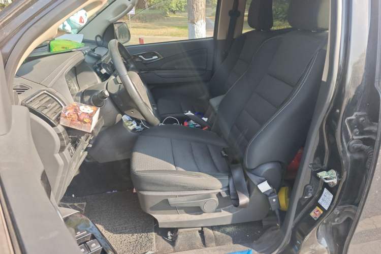 Used Isuzu mu-X 2020 1.9T Diesel Automatic 4x4 Jingyue Edition 7 Seats China VI Standard
