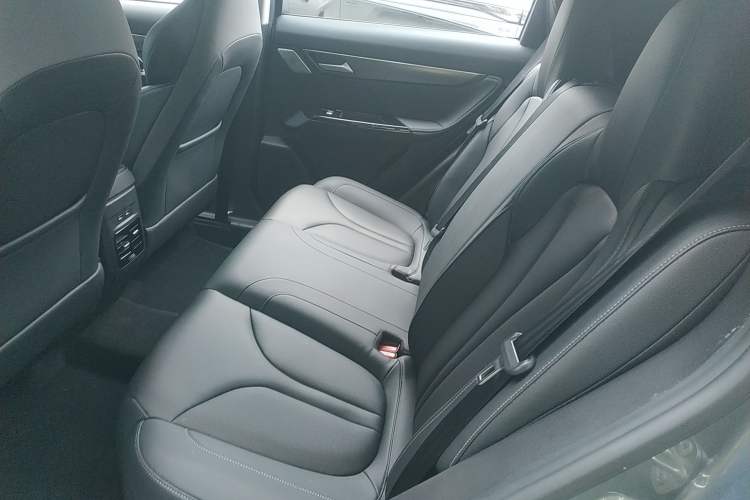 Used XPeng G3 2020 520i Enjoyment Edition Left Rear Seat