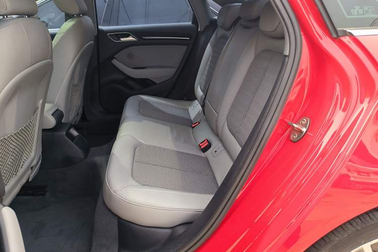 Used Audi A3 2019 Limousine 35 TFSI Fashion Edition China VI Emission Standard
