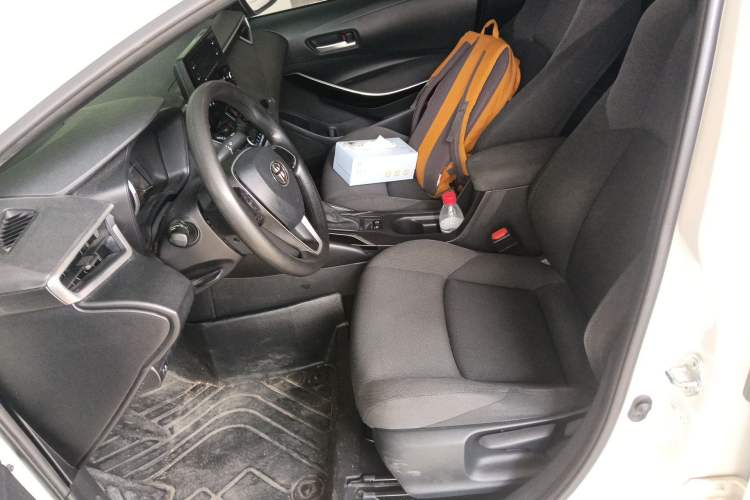 Used Toyota Levin 2019 Dual-Engine 1.8H E-CVT Entry-Level Model China VI Standard Left Front Seat