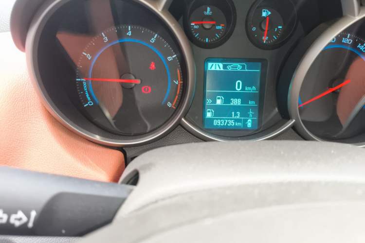 Used Chevrolet Cruze 2015 1.5L Classic SE MT