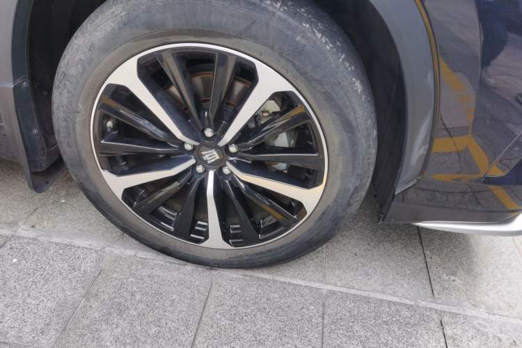 Used Toyota Crown Kluger 2021 2.5L HEV Four-Wheel Drive Flagship Edition
