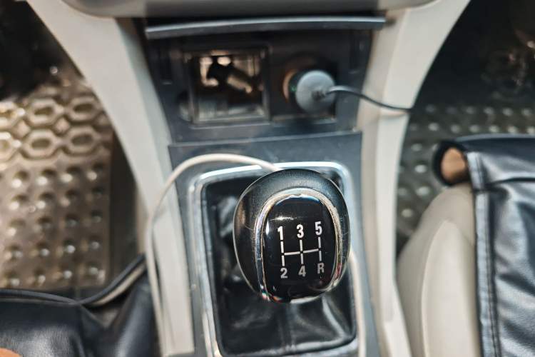 Used Geely Auto Emgrand 2016 Sedan 1.5L Manual Luxury Model