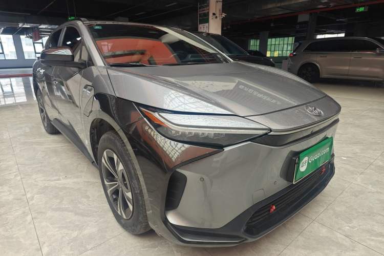 Used Toyota FAW bZ4X 2022 Two-Wheel Drive Long-Range PRO Version
