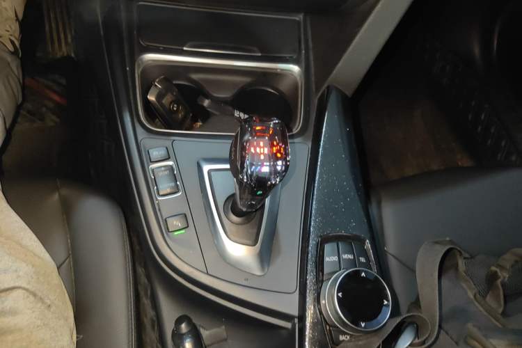 Used BMW 3 Series 2015 320Li Luxury Edition Fashion Model