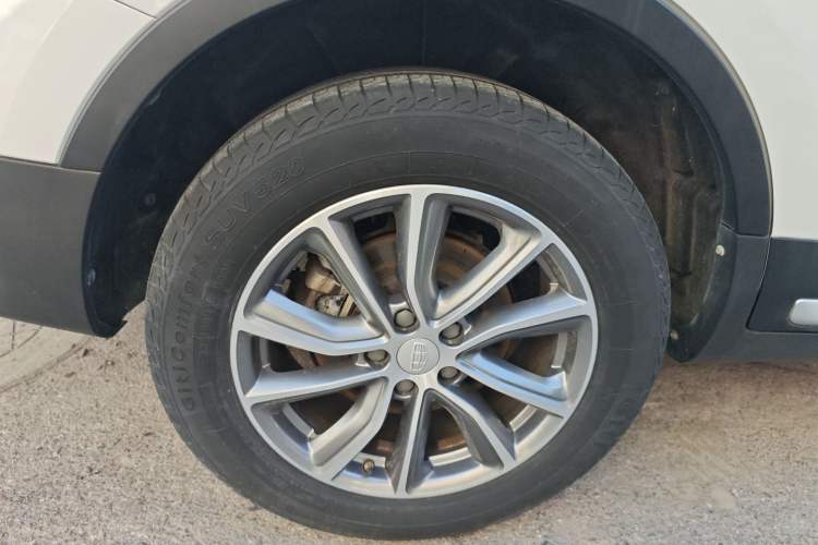 Used Geely Auto Emgrand X7 Sport 2018 1.8TD Automatic Two-Wheel Drive Smart Connect 4G Internet Edition
