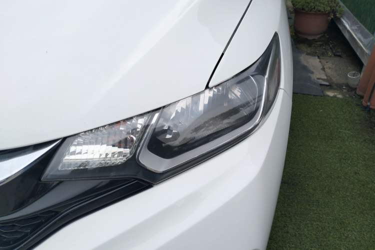 Used Honda Fit 2018 1.5L CVT Comfort Sunroof Version
