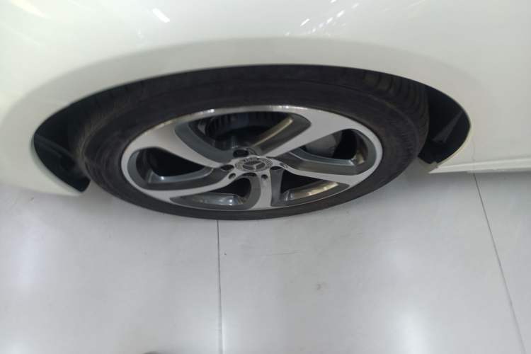 Used Mercedes-Benz E-Class 2017 E 300 L Sport Luxury Edition