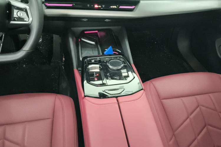 Used BMW 5 Series 2024 525Li M Sport Package Gear Lever