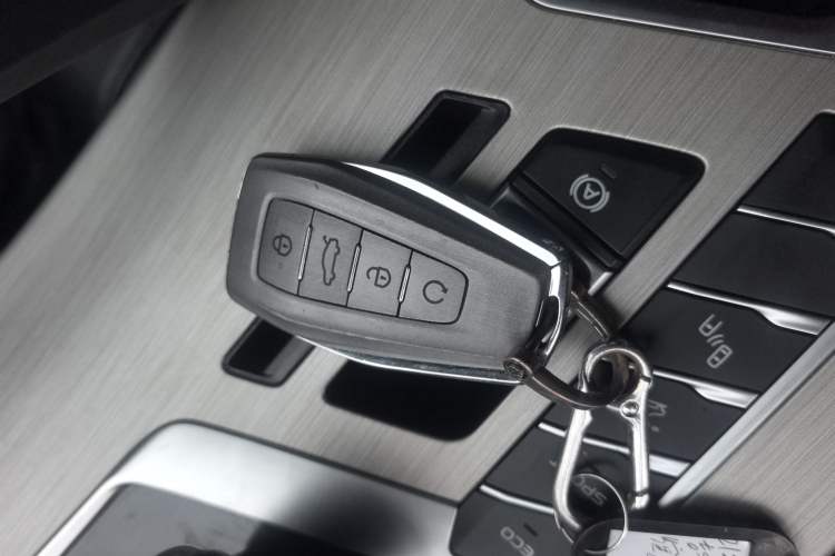 Used Geely Auto Coolray 2020 PRO 260T DCT Knight
