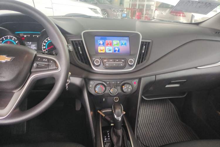 Used Chevrolet Cavalier 2019 320 Automatic Xinyue Edition Audio And AC Panel