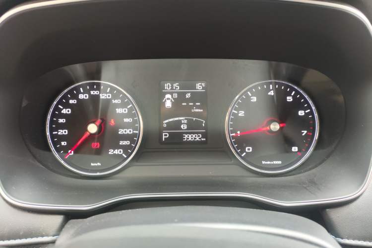 Used Roewe RX5 2022 330TGI Automatic National Style Edition Instrument Cluster