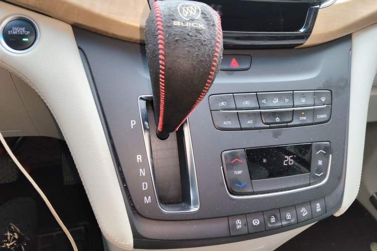 Used Buick GL8 2017 ES 28T Comfort Model China V Standard