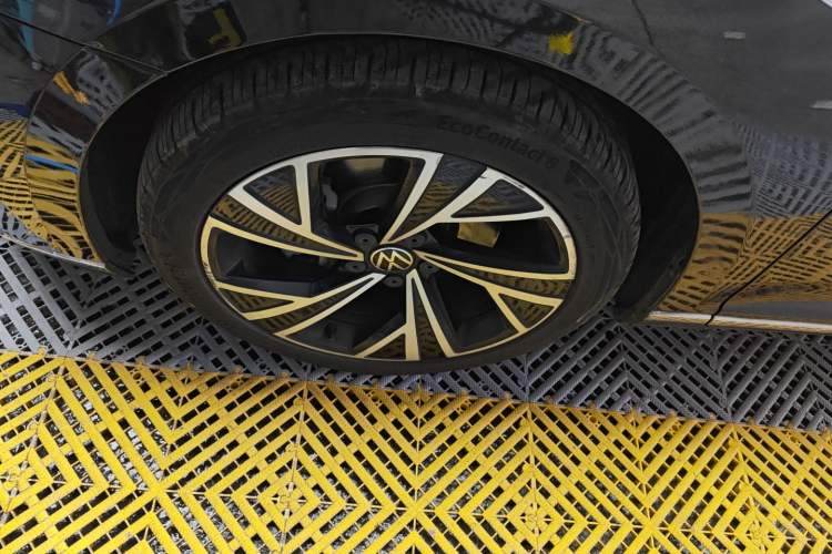 Used Volkswagen Magotan 2020 330TSI DSG Luxury Edition Exterior 4