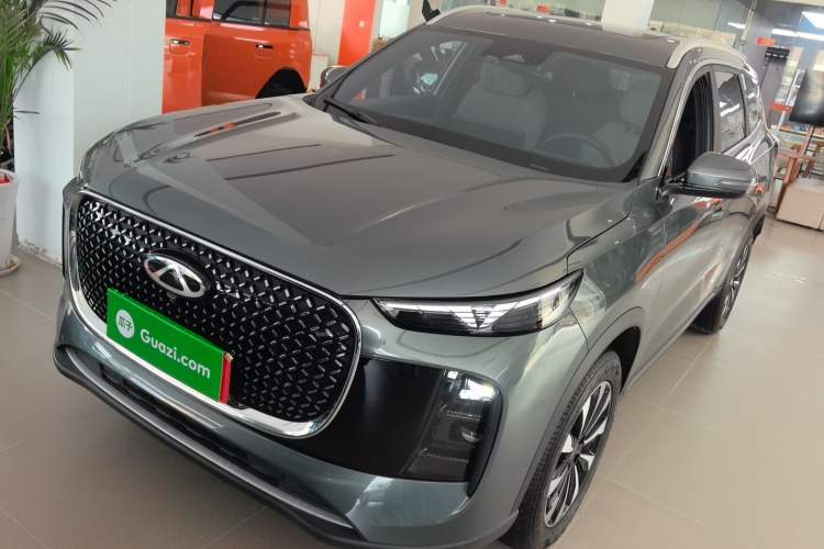 Used Chery Tiggo 8 PLUS 2025 290TGDI DCT Prestige 5-Seater