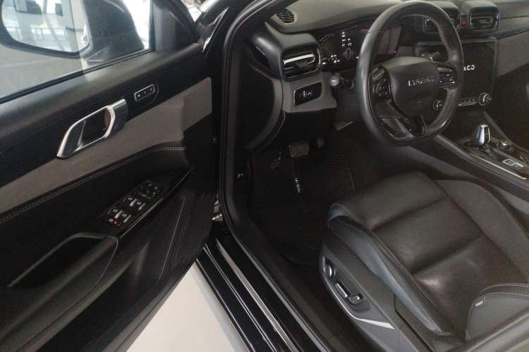 Used Lynk & Co 03 2022 1.5TD DCT JingPro
