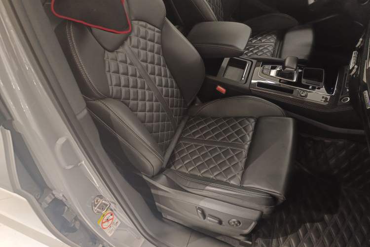 Used Audi Q5L Sportback 2022 40 TFSI Fashion Model