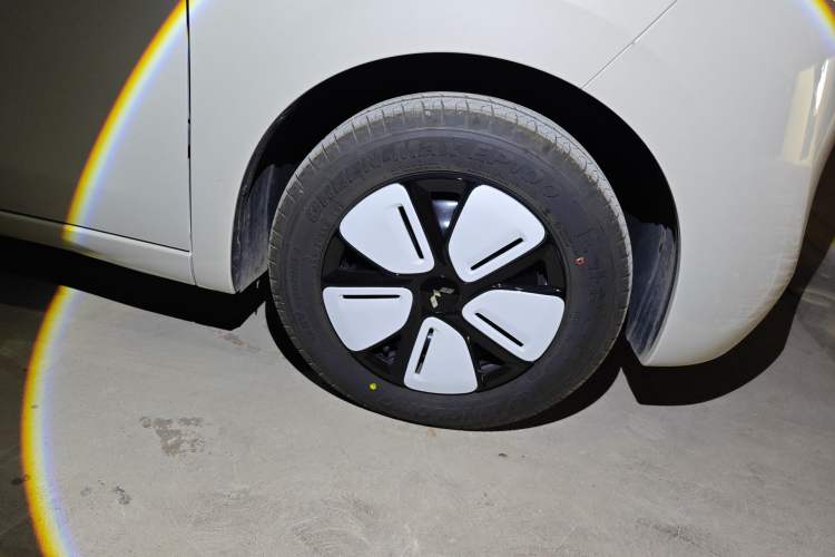 Used Wuling Hongguang MINIEV 2025 Four-Door Version Zhenxiang+ Edition
