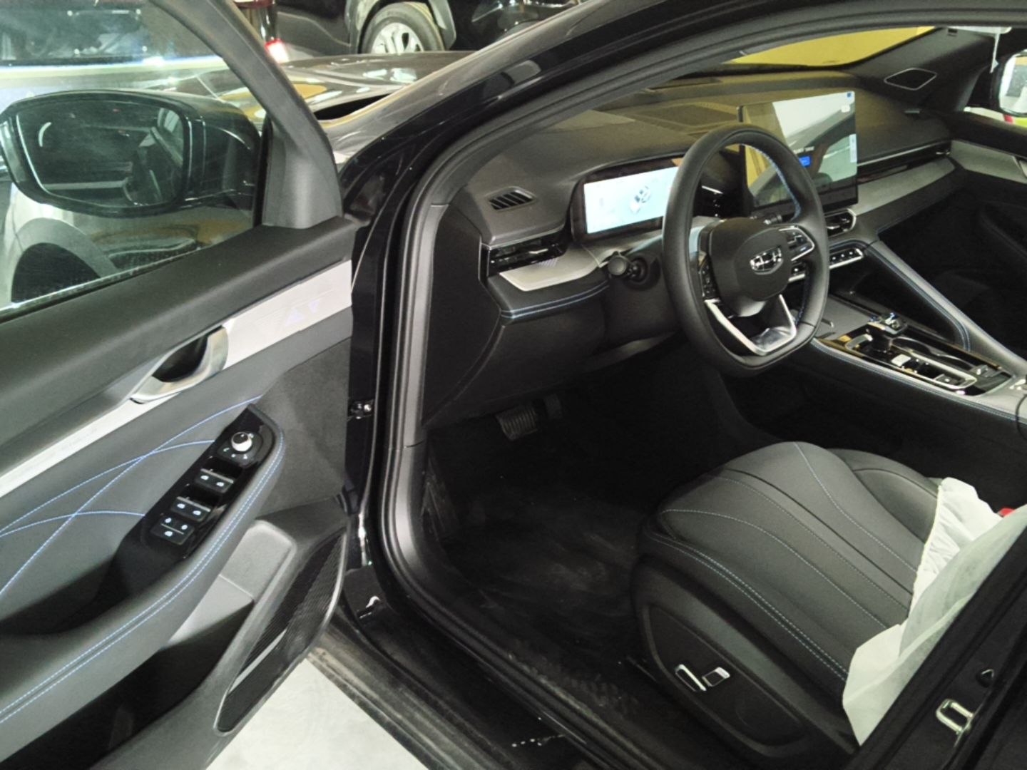 Geely Auto Preface 2026 Model, i-HEV Smart Hybrid Xinghan Edition — снимка 18