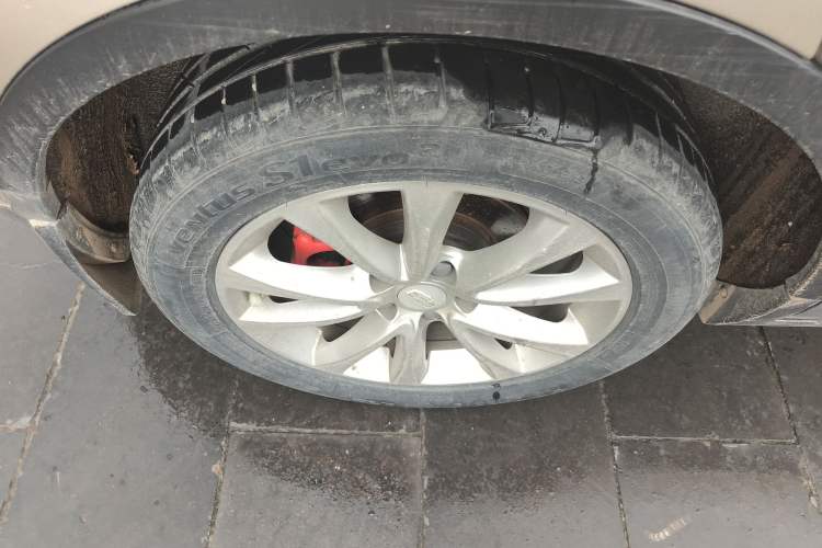 Used Geely Auto Emgrand GS 2016 Sport Edition 1.3T Automatic LingShang Model Right Rear Wheel Hub