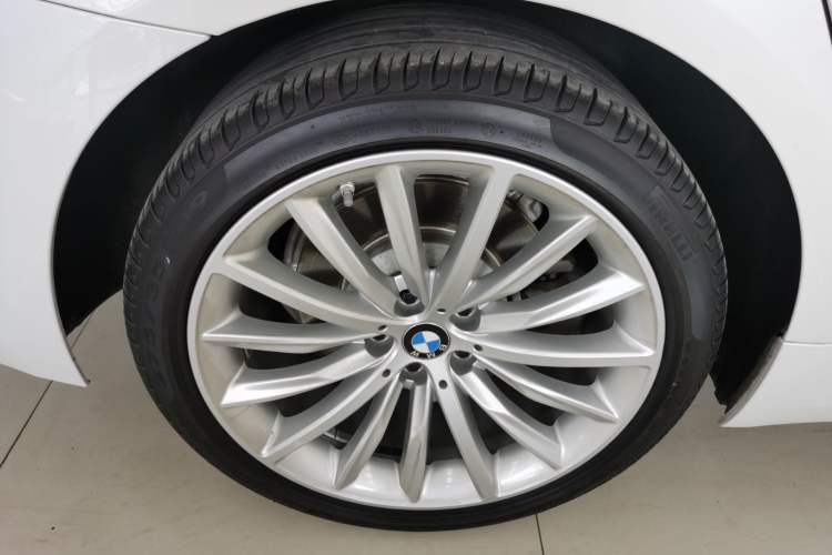 Used BMW 5 Series 2022 Second Facelift 530Li Luxury Edition Premium Package