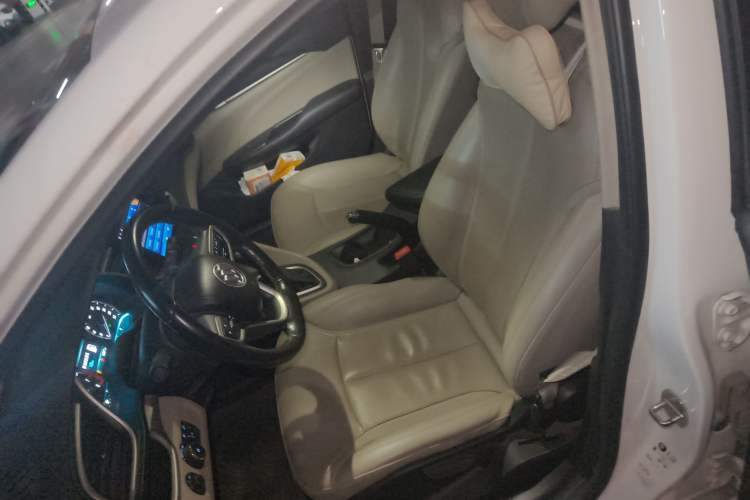 Used Buick GT 2018 15T Dual-Clutch Elite Model China V Standard Left Front Seat