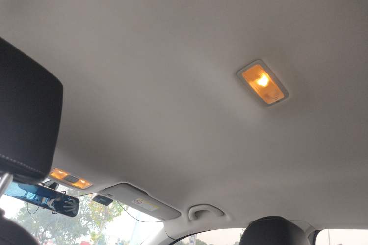 Used Jetta VS5 2019 280TSI Automatic Enjoyment Model
