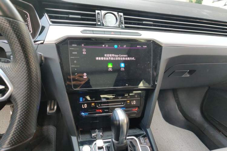 Used Volkswagen Magotan 2023 2 Million Units Commemorative Edition 330TSI DSG Luxury Version