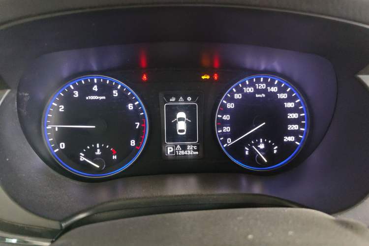 Used Hyundai Mistra 2014 1.8L Automatic Smart GLS
