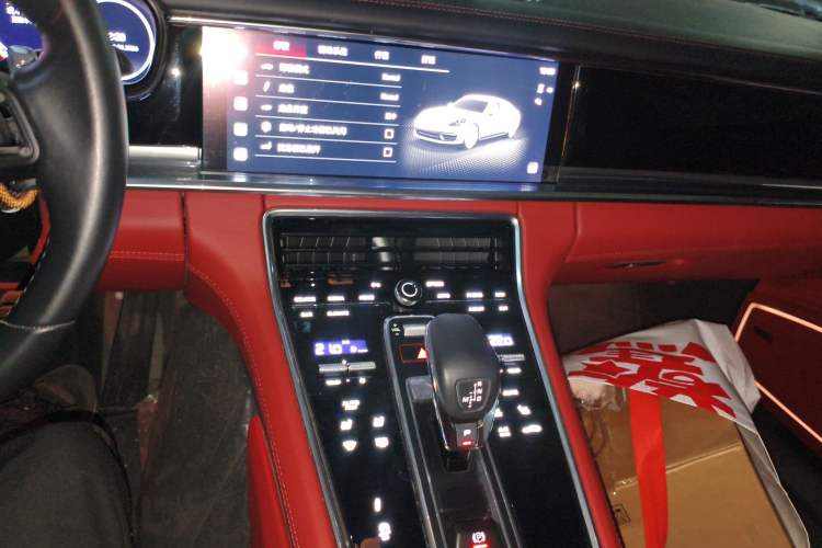 Used Porsche Panamera 2023 Restyled Panamera 4 Executive Extended Platinum Edition 2.9T Audio And AC Panel