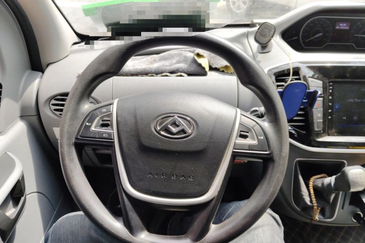 Used SAIC MAXUS Xintu V80 