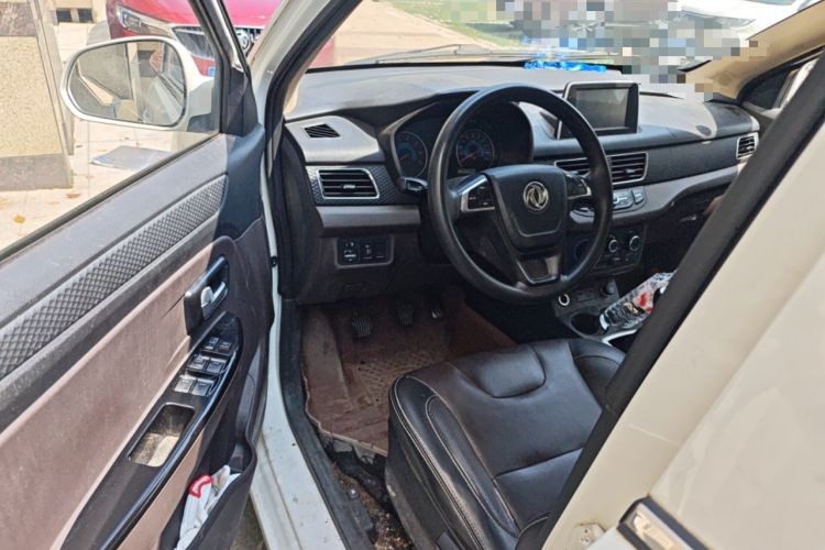 Used Dongfeng Fengon 330 2018 1.5L 330S Comfort Edition China V Standard DK15 Driver Seat