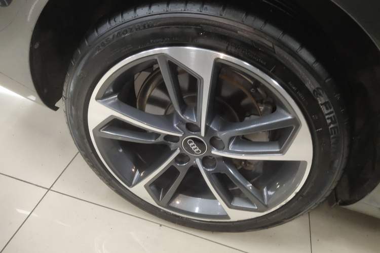 Used Audi A4L 2022 40 TFSI Fashion Dynamic Model