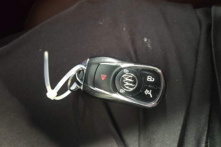 Used Buick Envision 2017 20T Two-Wheel Drive Luxury Model