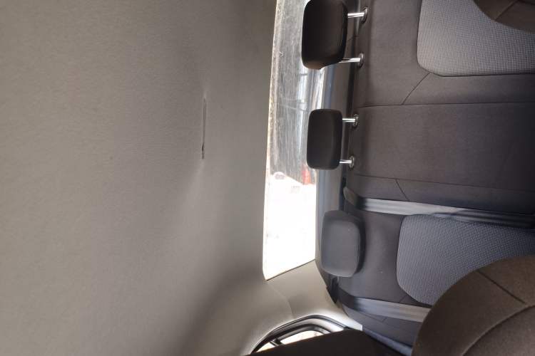 Used Volkswagen Jetta 2017 1.5L Manual Fashion Edition