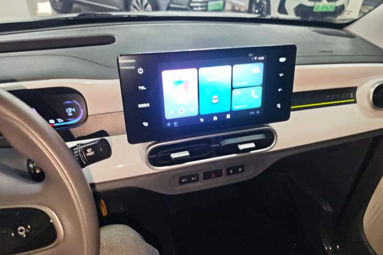 Used Geely Galaxy Panda 2025 210 km – Yuanqi Bear
