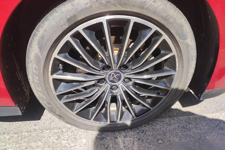 Used BYD Han 2022 DM-i 121KM Prestige Model