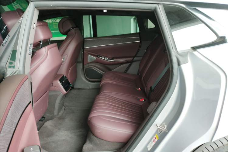 Used Denza Z9GT 2024 1100 Four-Wheel Drive Max Edition
