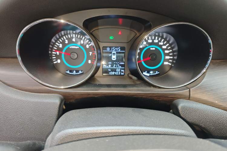 Used JAC Heyue 2014 1.5L Manual Luxury Version China IV Standard
