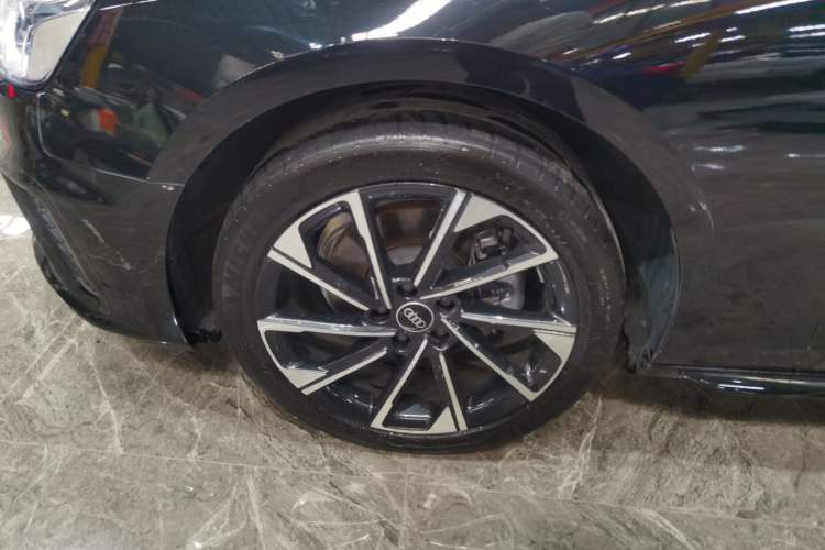 Used Audi A4L 2023 40 TFSI Luxury Dynamic Model