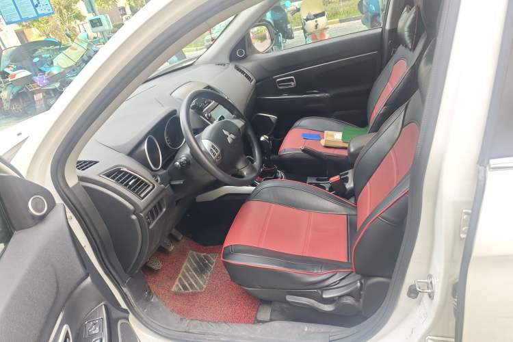 Used Mitsubishi ASX 2013 1.6L Manual Two-Wheel Drive Standard Edition