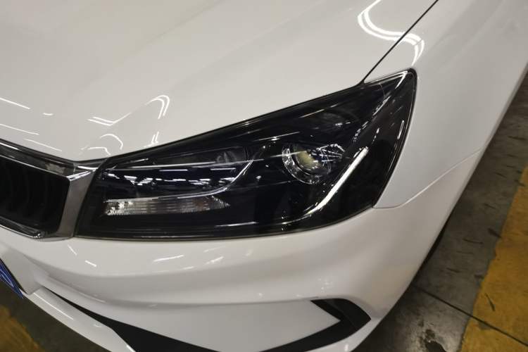 Used Geely Auto Emgrand 2021 UP 1.5L CVT Luxury Model Left Front Headlight