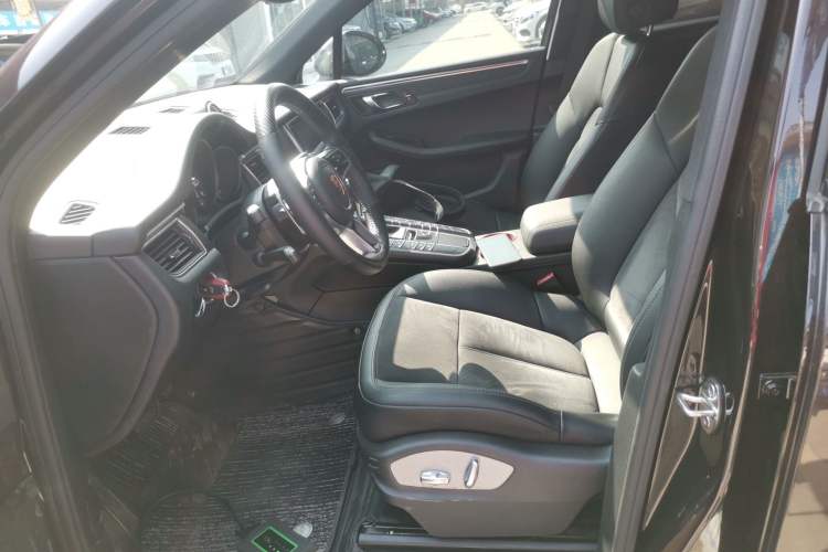 Used Porsche Macan 2017 Macan 2.0T