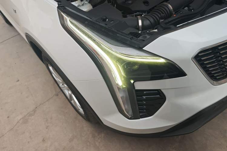 Used Cadillac XT4 2021 28T Two-Wheel Drive Tech Edition