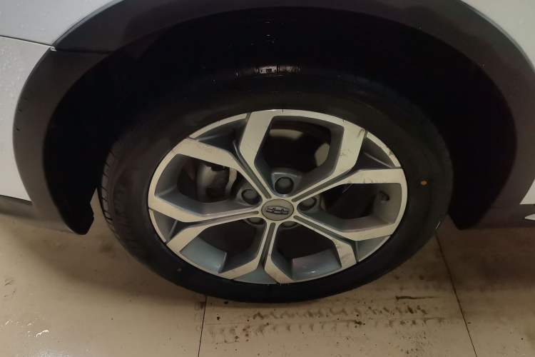 Used Geely Auto Vision S1 2018 1.4T CVT Fēngruì Model
