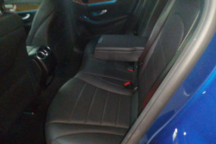 Used Mercedes-Benz GLC Coupe 2019 Facelift GLC 260 4MATIC Coupe SUV Left Rear Seat