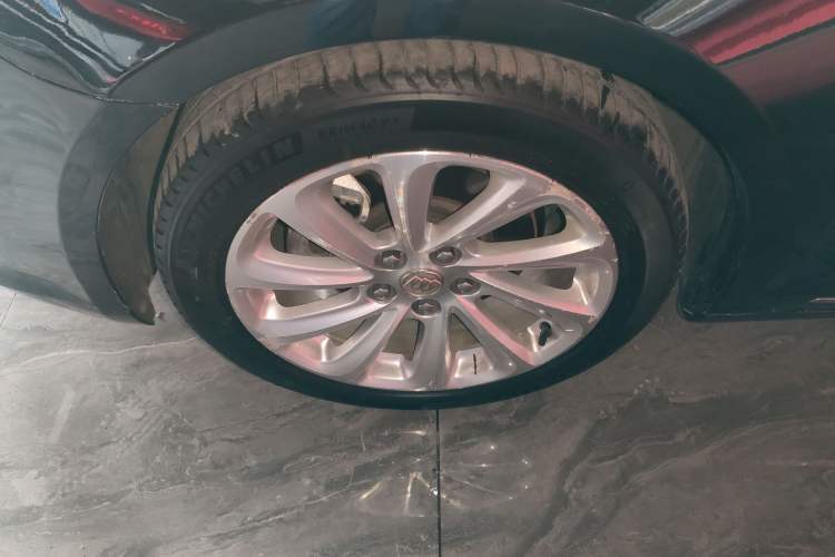 Used Buick LaCrosse 2013 2.4L SIDI Luxury Comfort Edition