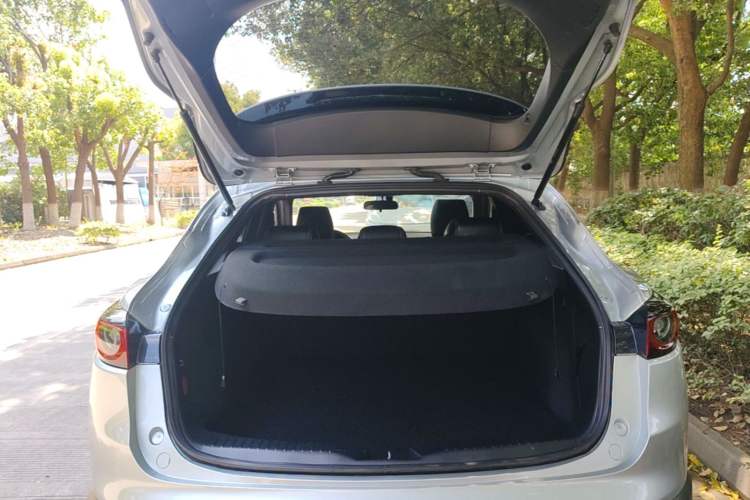 Used Mazda CX-4 2021 2.0L Automatic Two-Wheel Drive Blue Sky Dynamic Edition

