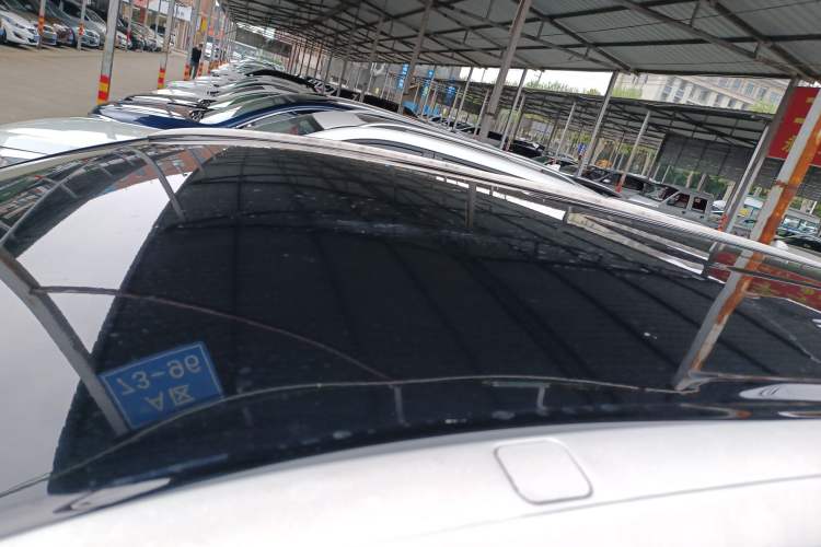 Used Toyota Highlander 2018 2.0T Two-Wheel Drive Elite Edition 5 Seats Emission Standard China V Roof