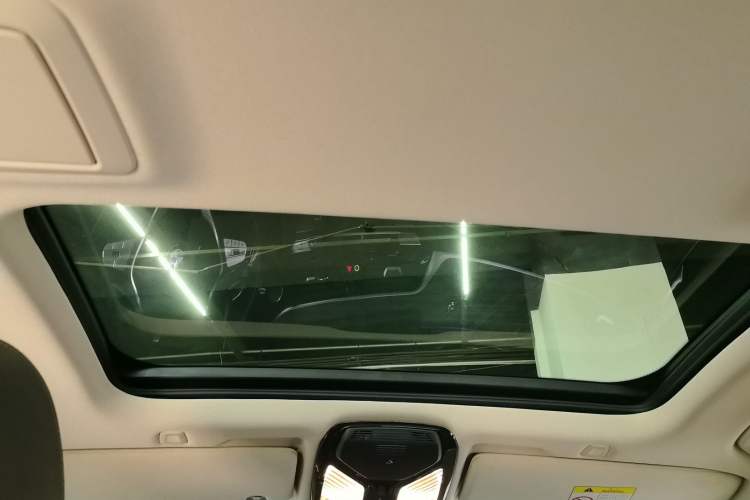 Used BMW 5 Series 2022 530Li Leading Model M Sport Package
